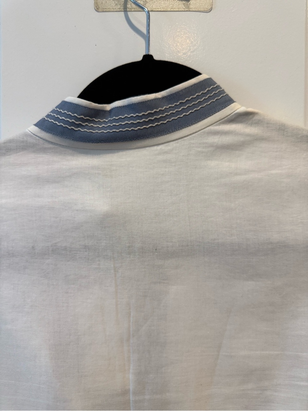 Brand New Tory Burch White Tunic with Navy Embroidery and Blue Trim - Picture 5 of 6